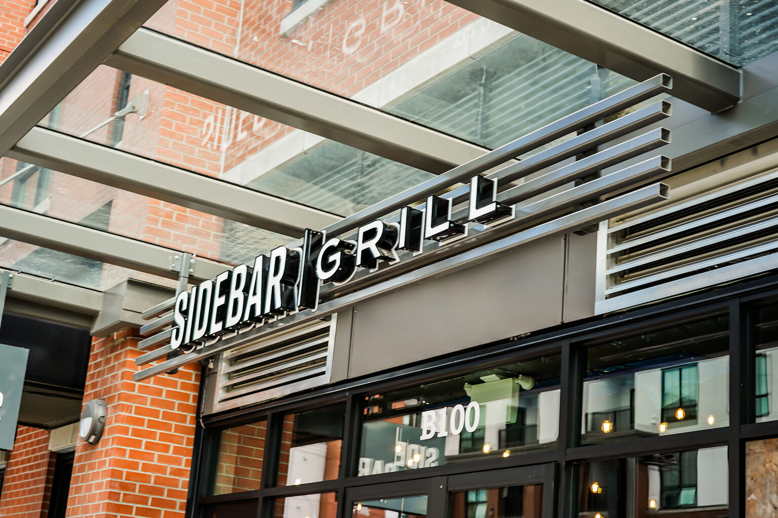 SIDEBAR GRILL Mantis Creative