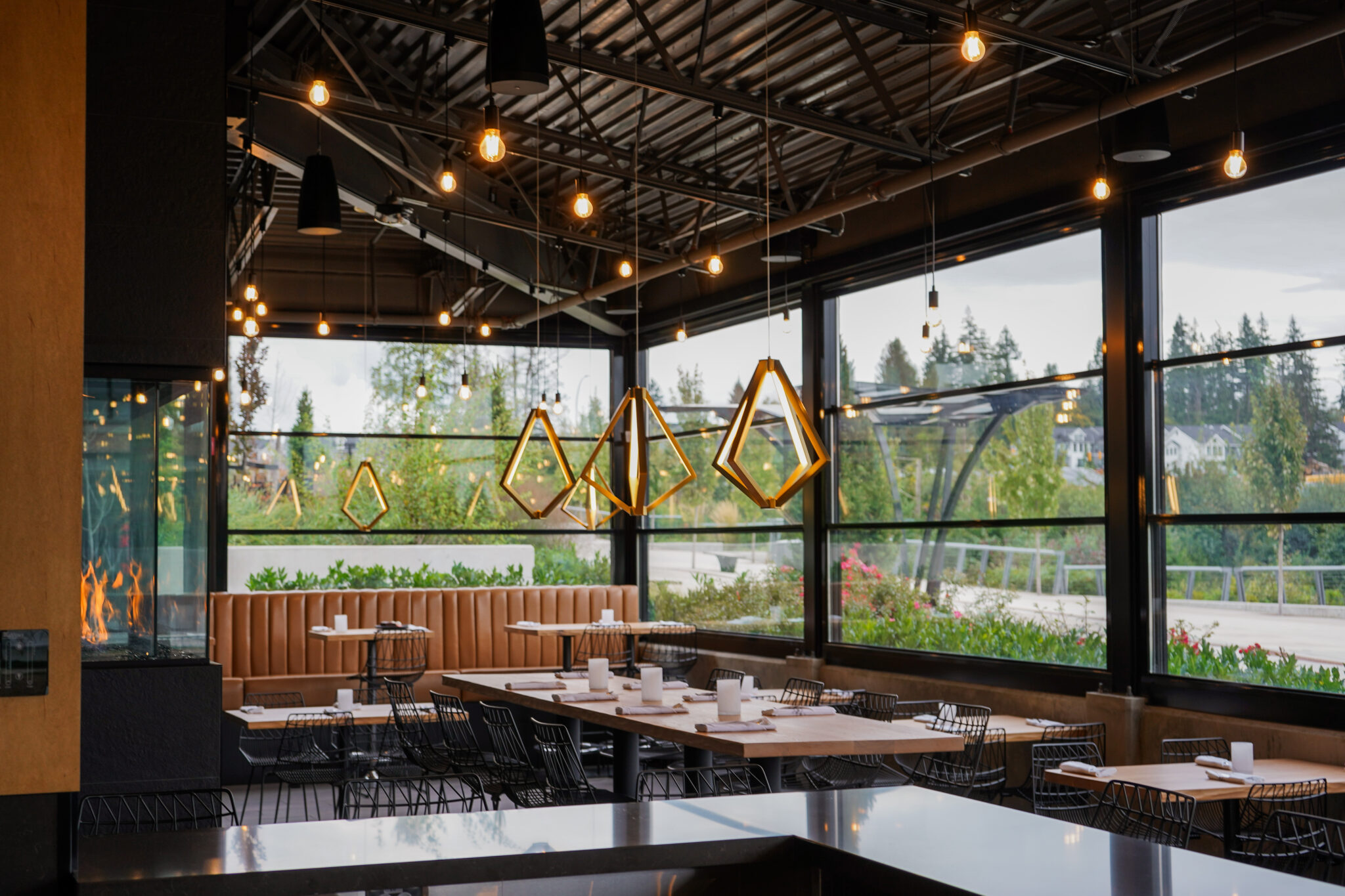 SIDEBAR GRILL Mantis Creative